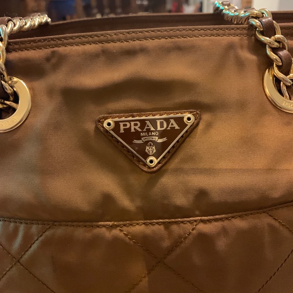 SOLD Prada Women’s do not buy - Picture 7 of 7